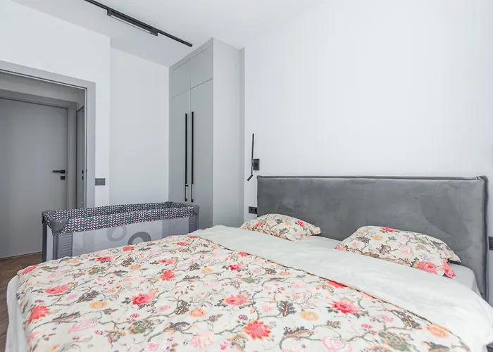 D21 Apartamentai * פלאנגה